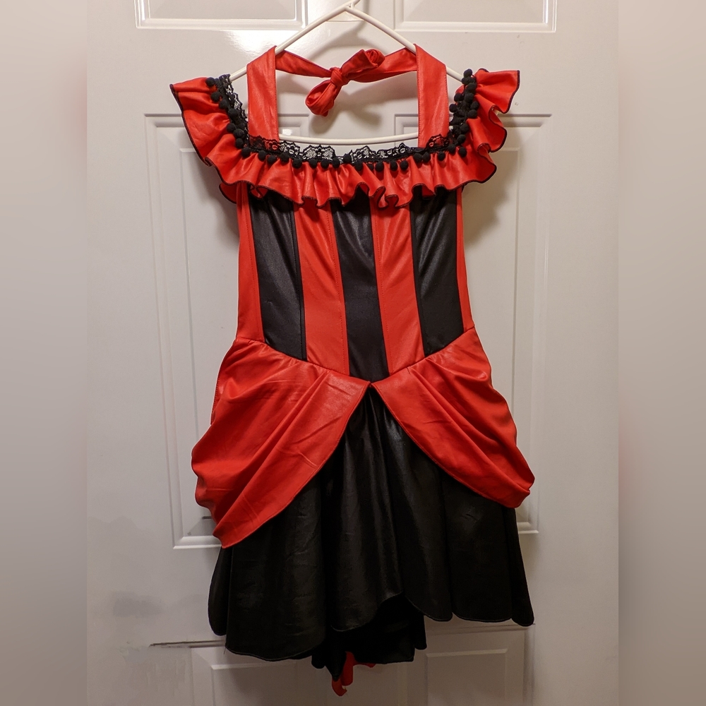 Saloon Girl Costume